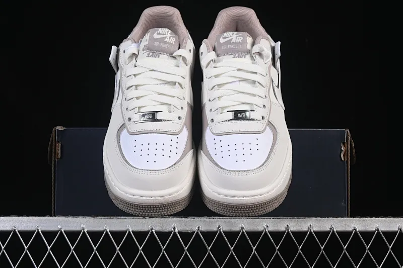 All Categories Nk Air Force 1 Air Force Series Nk Air Force 1 Shadow Air Force Lightweight Increase Nike Air Force 1 Shadow Air Force One Lightweight Increase Low Top Versatile Sneakers IO7594-101
